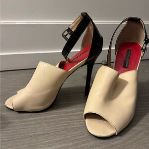 Charles Jourdan High Heels